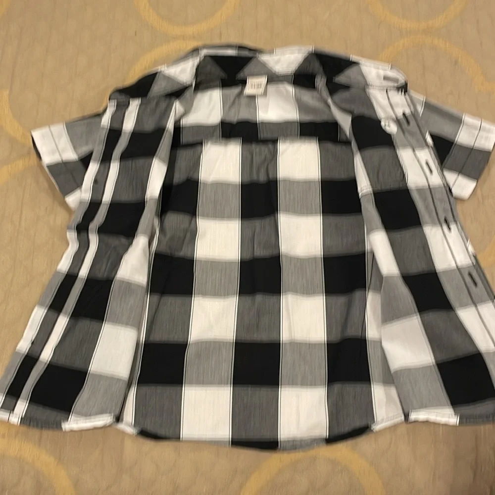 5T Old Navy Button-Up Shirt